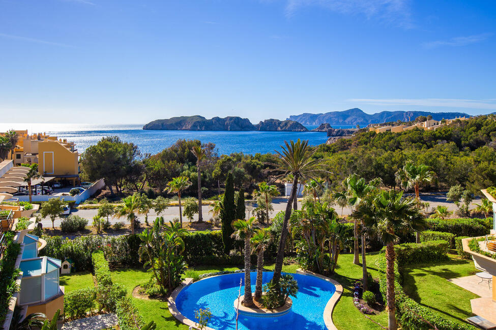 Fantastisch renoviertes Penthouse mit atemberaubendem Meerblick in Nova Santa Ponsa