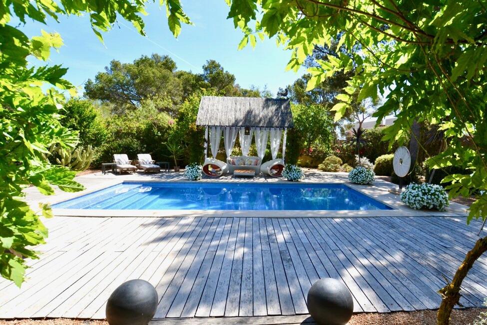 Villa mit Pool und mediterranem Garten in Sol de Mallorca