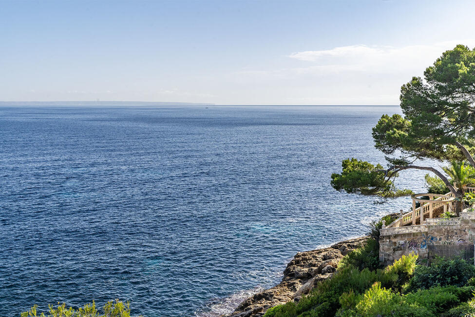 Luxus-Penthouse mit fantastischem Meerblick in Cala Vinyas