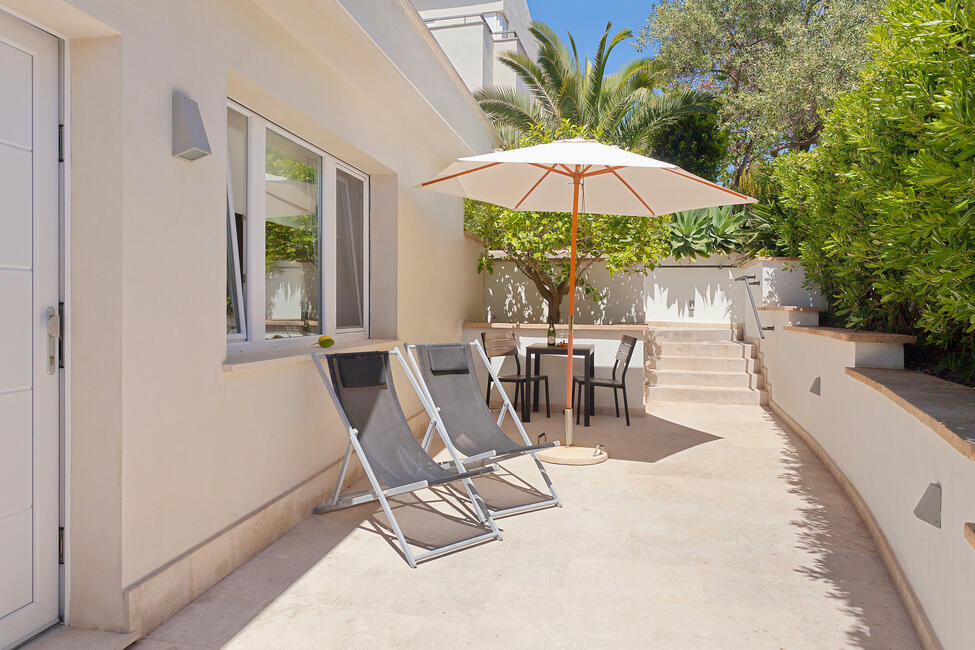 Moderne Villa mit Gästehaus, Ferienvermietungslizenz und Pool nahe Son Vida