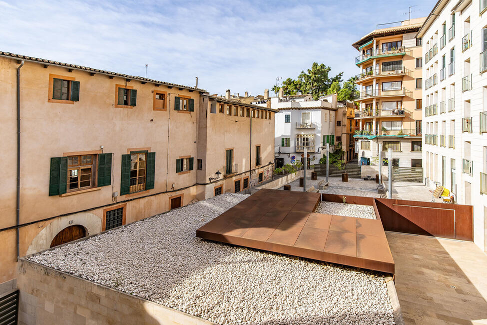 Attraktives Maisonette-Apartment mit Garage in Palmas Altstadt