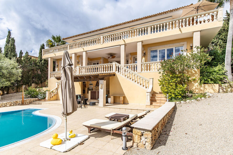 Mediterrane Villa mit atemberaubendem Weitblick in Santa Ponsa