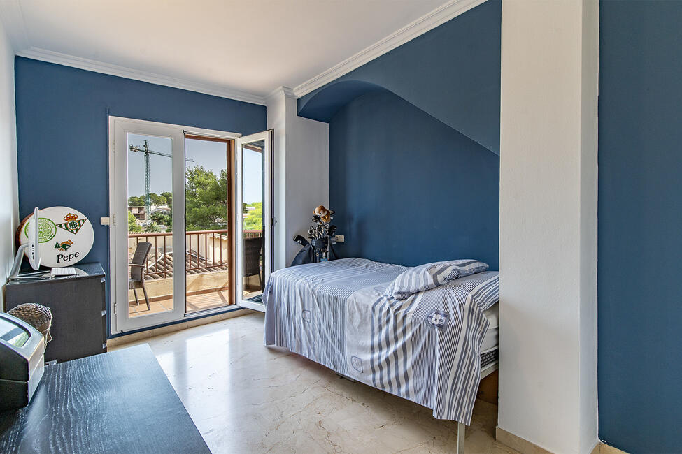 Attraktive Maisonette-Wohnung mit Blick auf den Yachtclub von Santa Ponsa