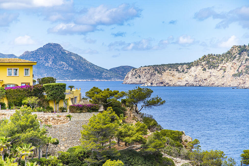 Renoviertes Apartment mit Meerblick und Meerzugang in Puerto Andratx