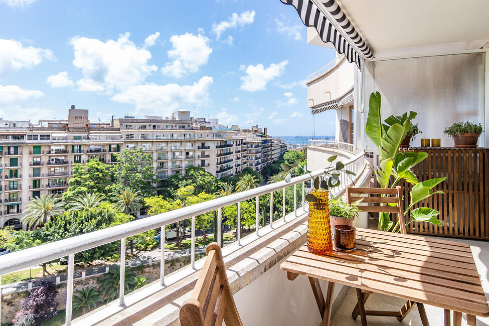 Modern renoviertes Apartment mit Meerblick im Herzen von Palma