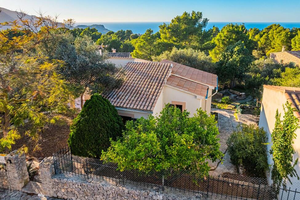 Idyllisch gelegene Villa mit viel Potenzial in George Sand/Valldemossa