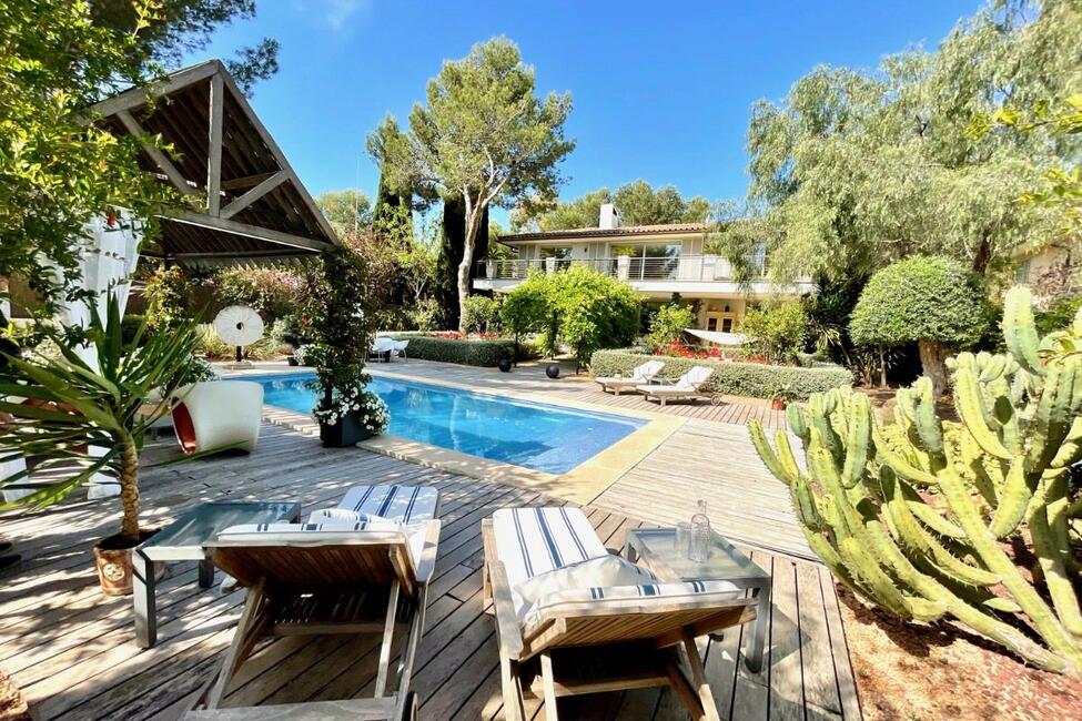 Villa mit Pool und mediterranem Garten in Sol de Mallorca