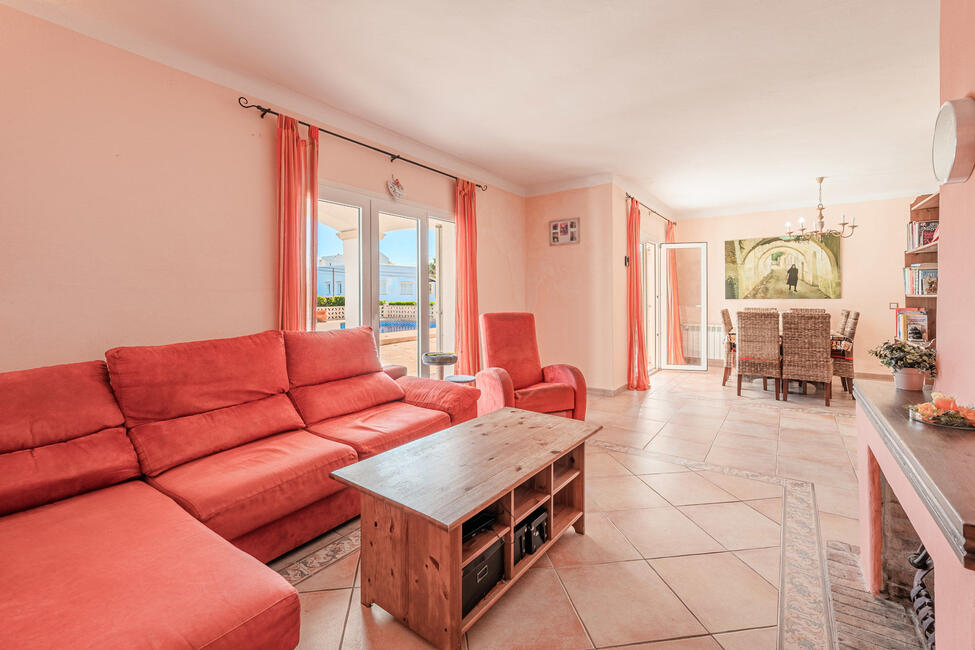 Fabelhafte Villa mit Meerblick und Pool, nah am Strand in Cala d’Or