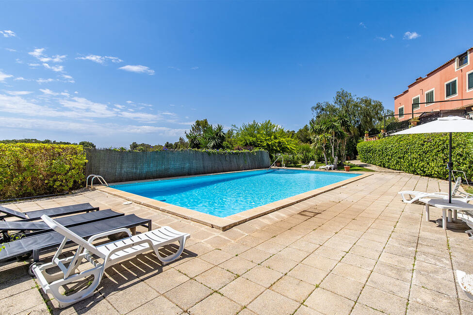 Modernes Apartment mit Blick auf den Hafen von Palma